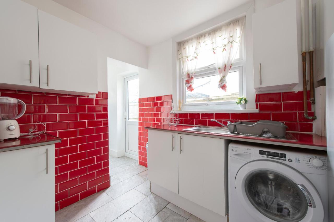 Fortified Home Rochester エクステリア 写真
