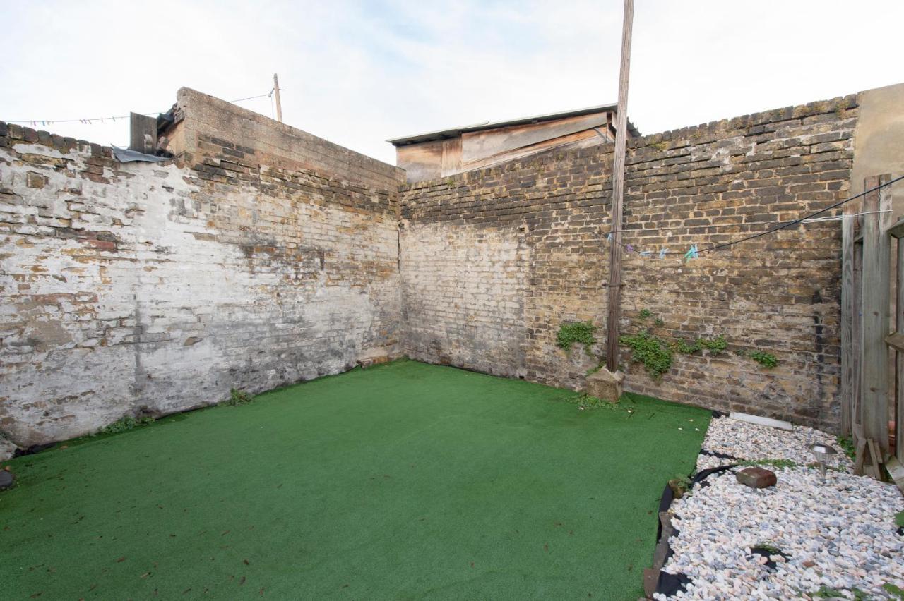 Fortified Home Rochester エクステリア 写真